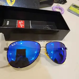 Ray ban sunglasses, Arima