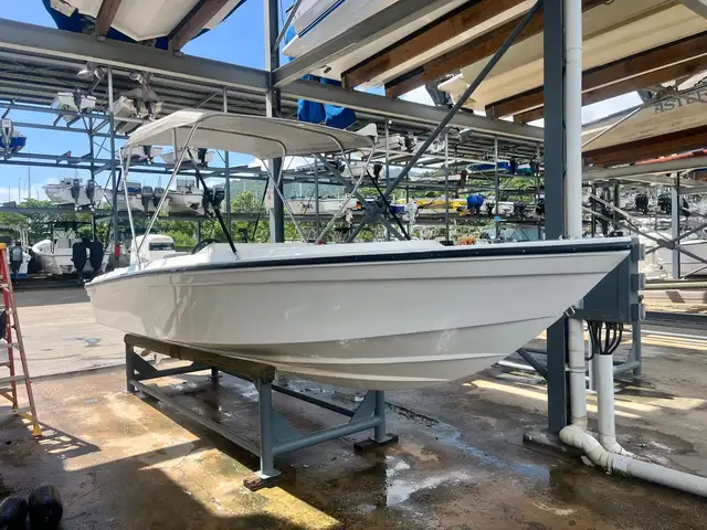 20ft Formula 3 Boat with 250HP Yamaha, Chaguaramas