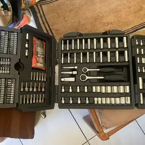 Compact case of tools, Long Circular