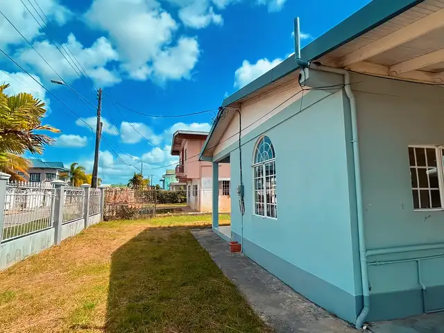3-bedroom house in Salacca Drive, Roystonia to rent, Roystonia
