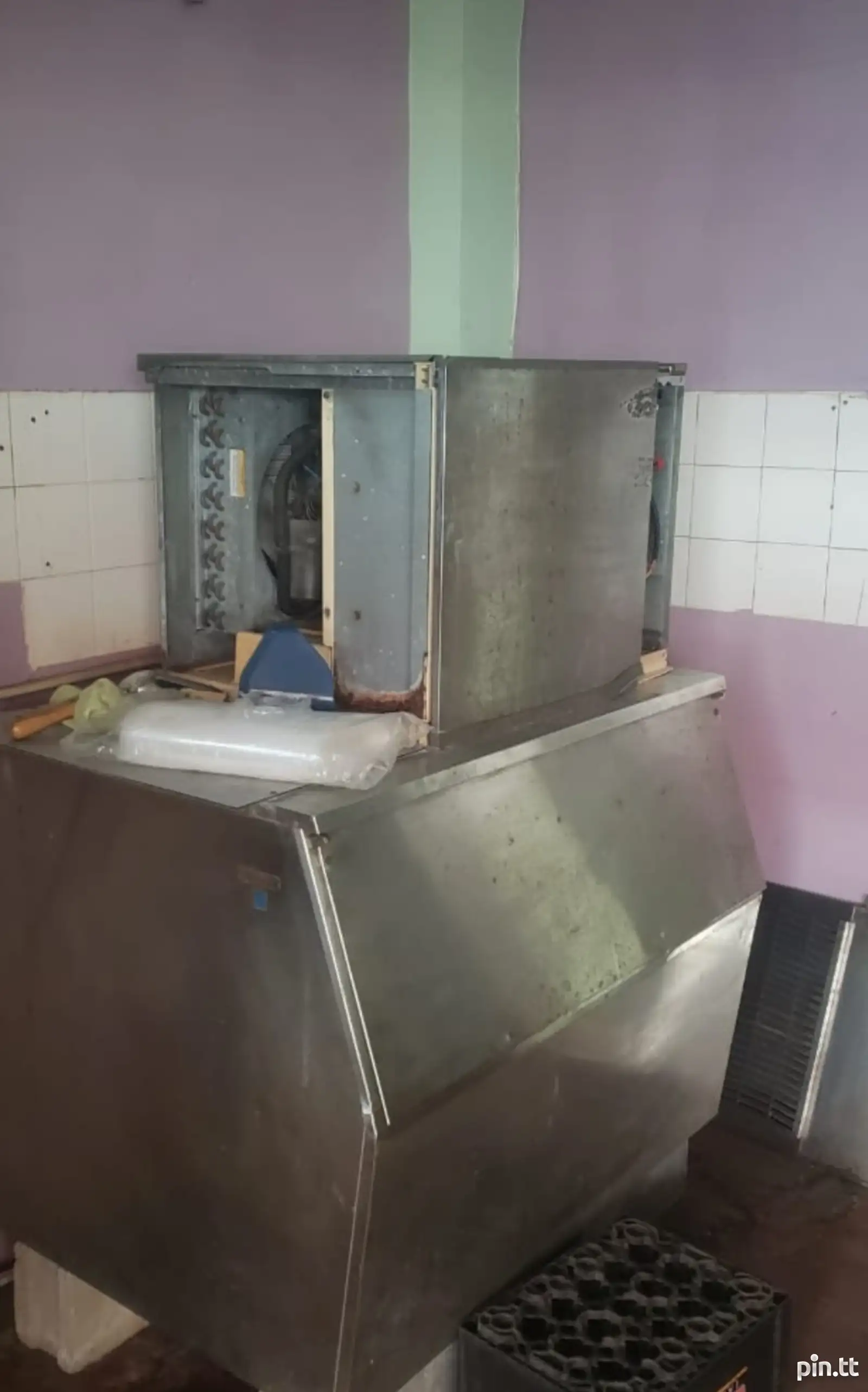 Da Count Machine Manitowoc Ice Machine TT$15,000 №655017 in South West - Commercial ...