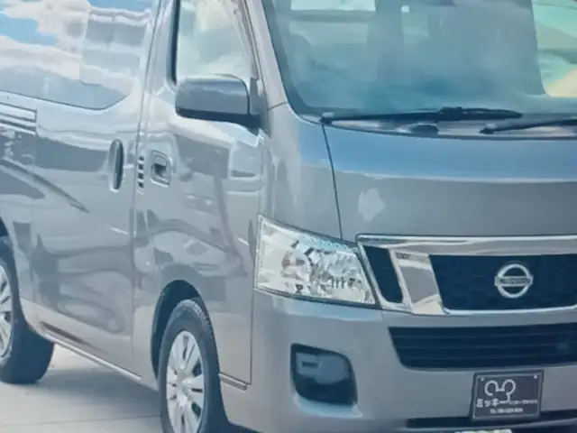 Nissan NV350