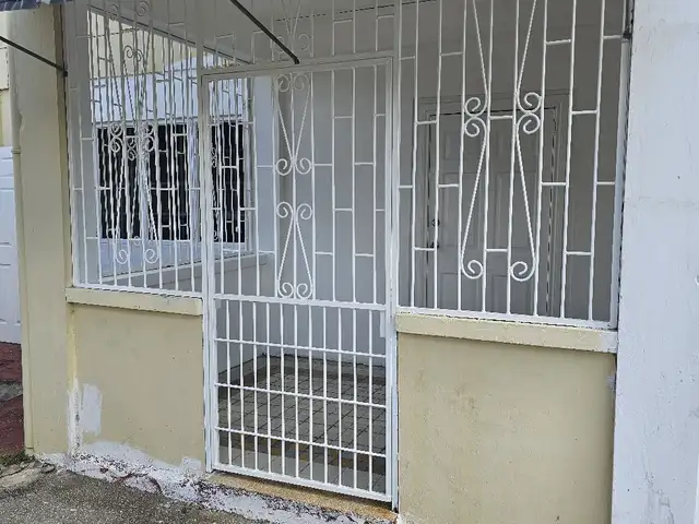 3-bedroom apartment in Anderson Street to rent, Curepe