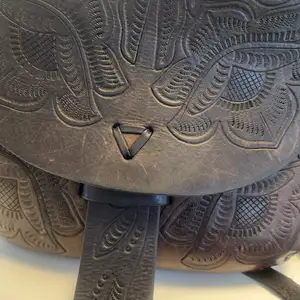 Leather bag, Trincity