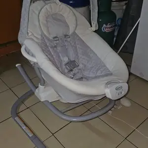 Graco swing and bouncer, Arima
