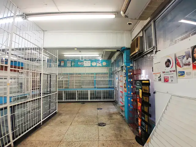Furnished, Commercial Unit, El Socorro Main Road, El Socorro