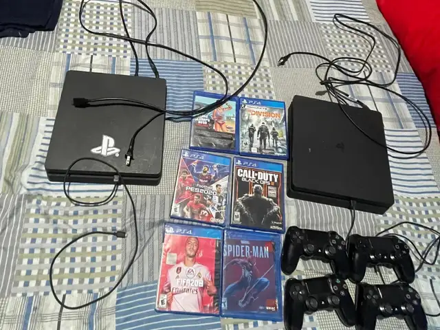 2 PS4, Couva