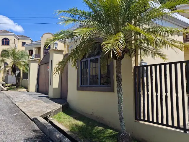 3-bedroom apartment in St. Joseph to rent, St. Joseph