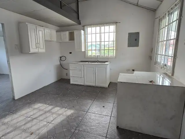 2-bedroom apartment in Warrenville to rent, Cunupia