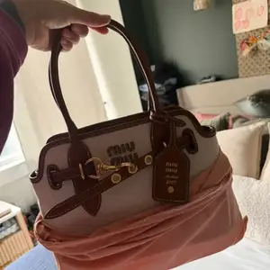 MIU MIU BAG, Westmoorings