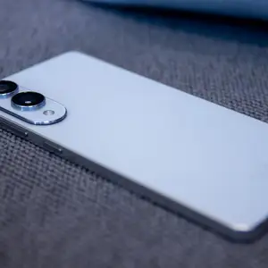 Samsung Galaxy S25 Edge, Champs Fleurs