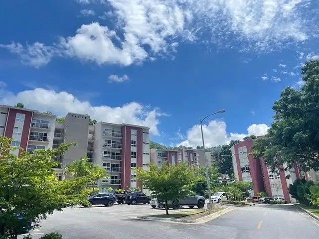 3-bedroom apartment in Westhills Petit Valley to rent, Petit Valley