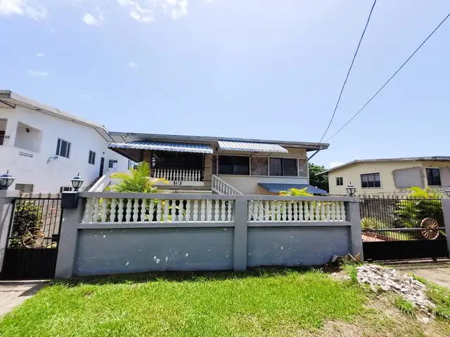  6-bedroom house in la brea for sale, La Brea