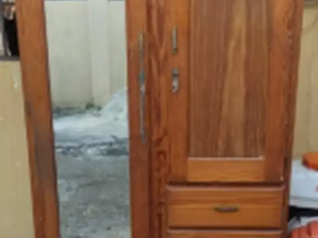 Cedar Wardrobe, Cascade