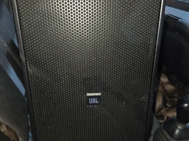 JBL BOXS USED, Chaguanas