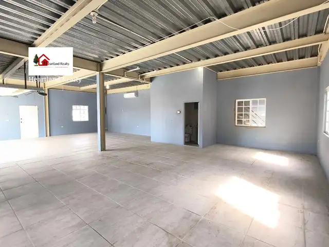 Barataria Prime Commercial Space, Barataria