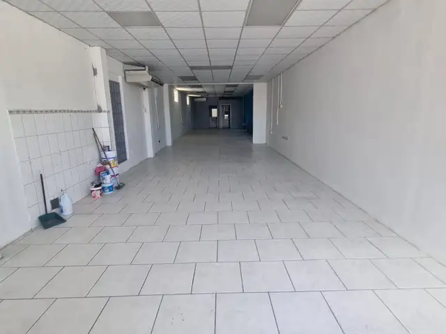 COMMERCIAL SPACE - PRINCE OF WALES ST., San Fernando