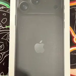 iPhone 18 Pro Max 256, Charlieville