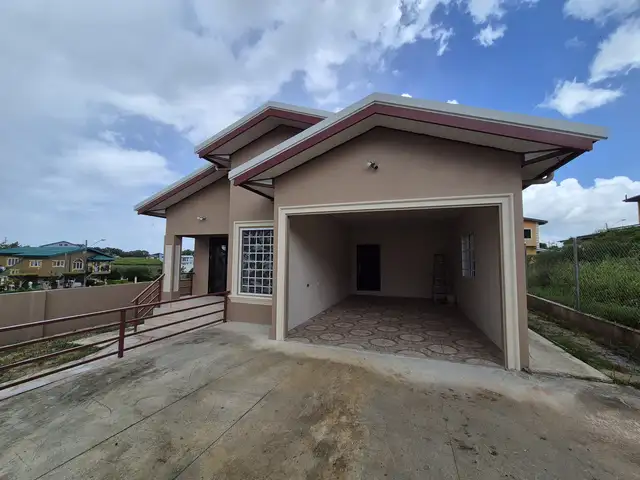3-bedroom house in Aripero for sale, Aripero
