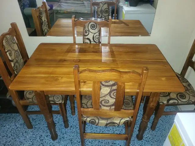 5 pcs Dining room set, Mt Pleasant
