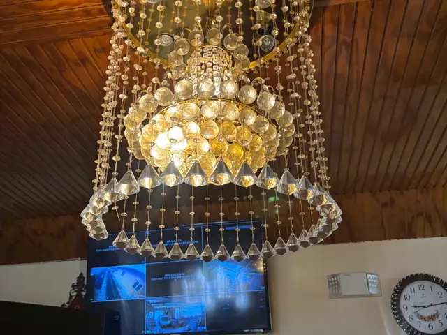 Chandelier living room lighting, Couva