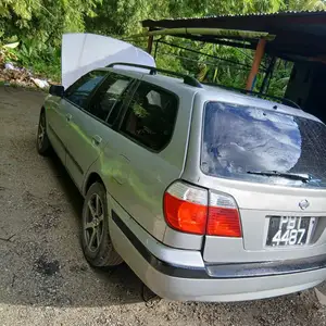 Nissan Primera