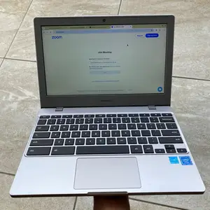 Samsung sliver laptops, Cunupia