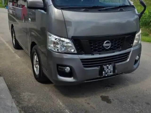 Nissan NV350 Premium, Charlieville