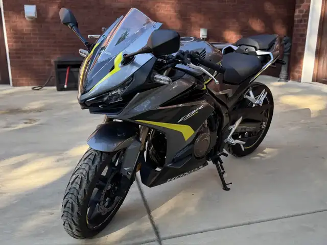 2022 Honda CBR500R ABS, St. Helena