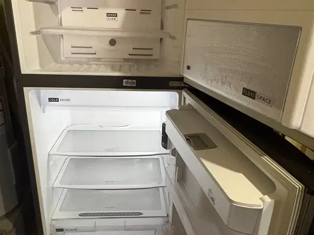 Whirlpool refrigerator, Trincity