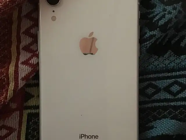 IPhone XR, Chaguanas