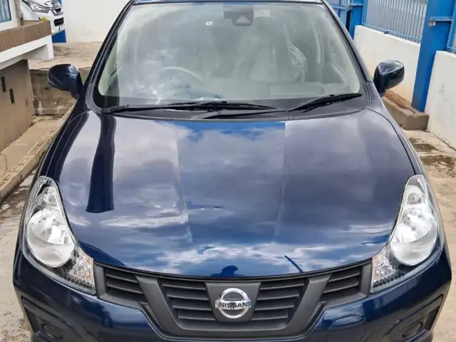 Nissan AD Wagon