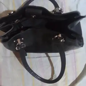 Used black leather handbag, Tunapuna