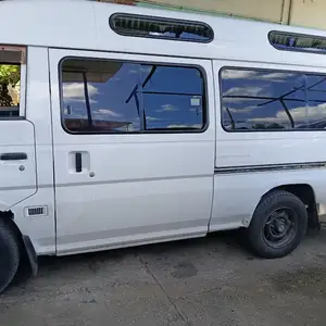 Nissan Caravan