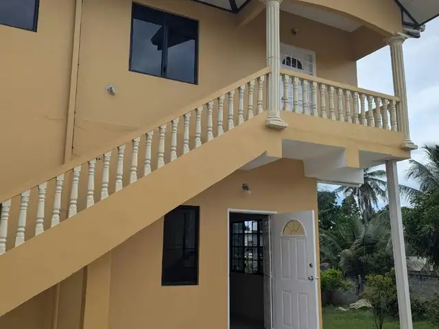 2-bedroom apartment in Dabadie to rent, D'abadie
