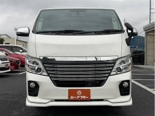 Nissan NV350