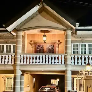 8-bedroom house in Felicity for sale, Felicity