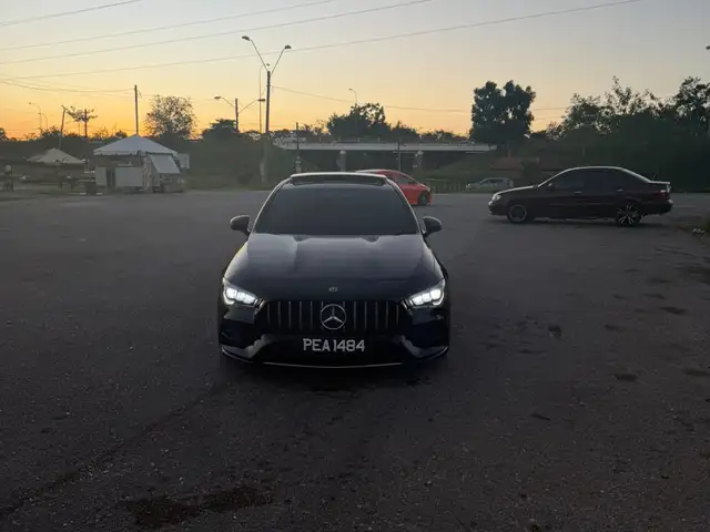 Mercedes Benz CLA-Class