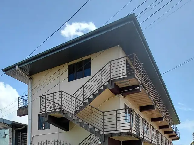 2-bedroom apartment in Balmain to rent, Couva