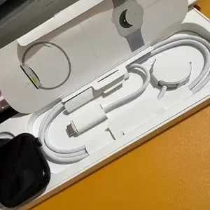 Apple Watch series 10 jet black unlocked, San Fernando