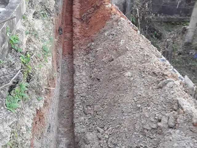 Retaining Wall, San Fernando