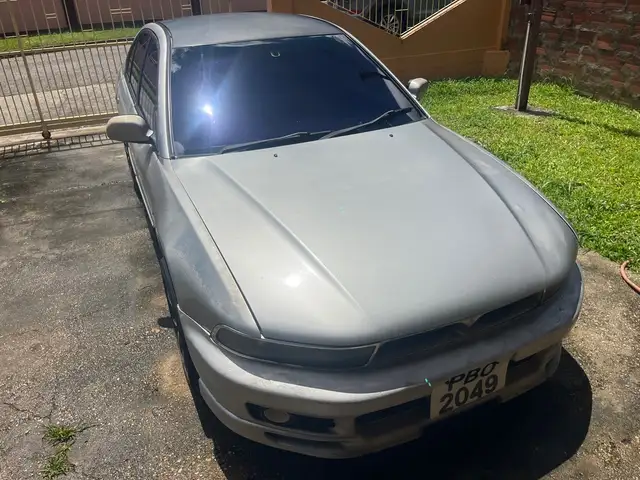 Mitsubishi Galant