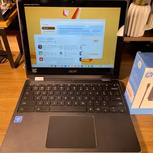 13inch Acer touchscreen laptop, Chase Village