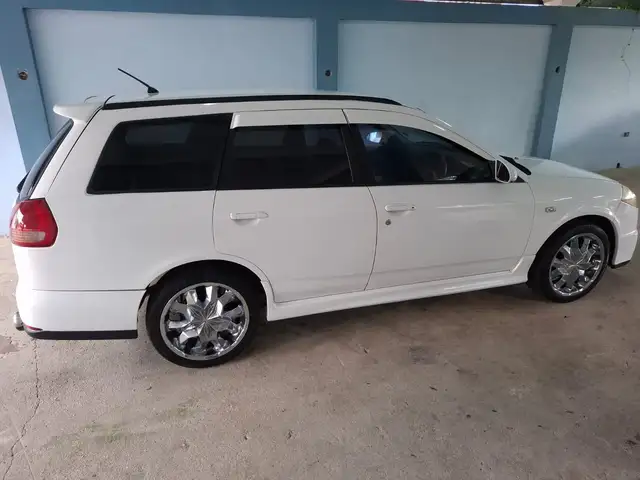 Nissan AD Wagon
