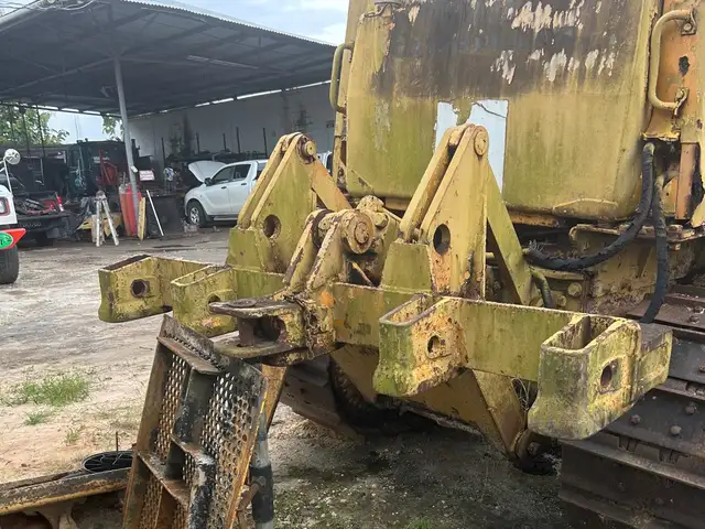 CAT Bulldozer multi-shank ripper, compatible for all D6 model dozers., Aripero