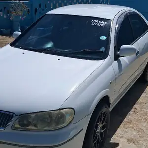 Nissan Almera