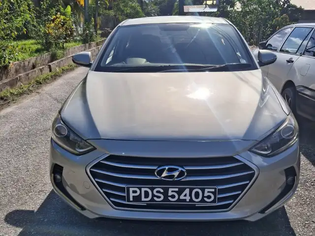 Hyundai Elantra