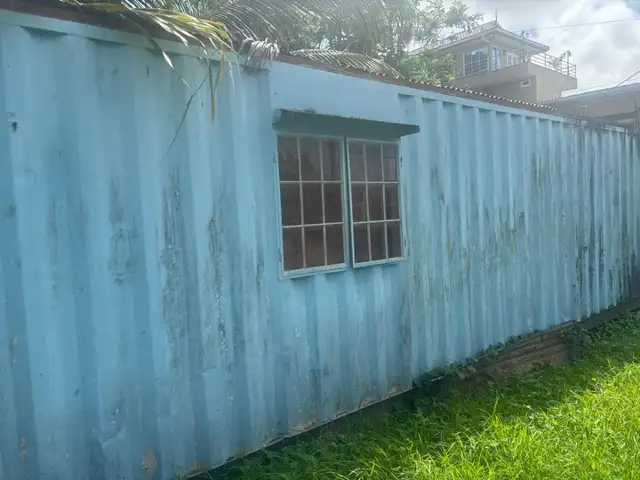 Container, San Fernando