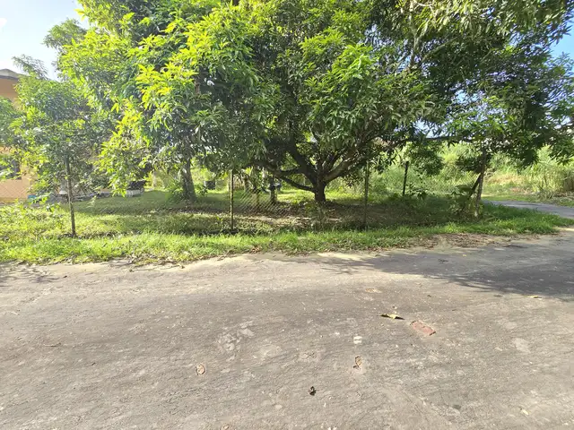 Residential land 5252 sq.ft, Fyzabad