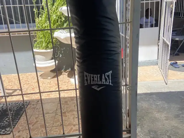 Everlast MMA Heavy Bag, El Socorro